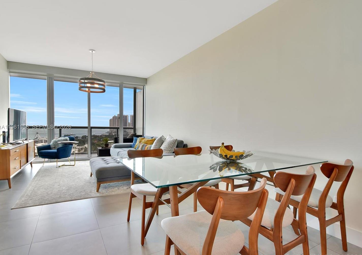 888 Biscayne Blvd #1904, Miami FL 33132