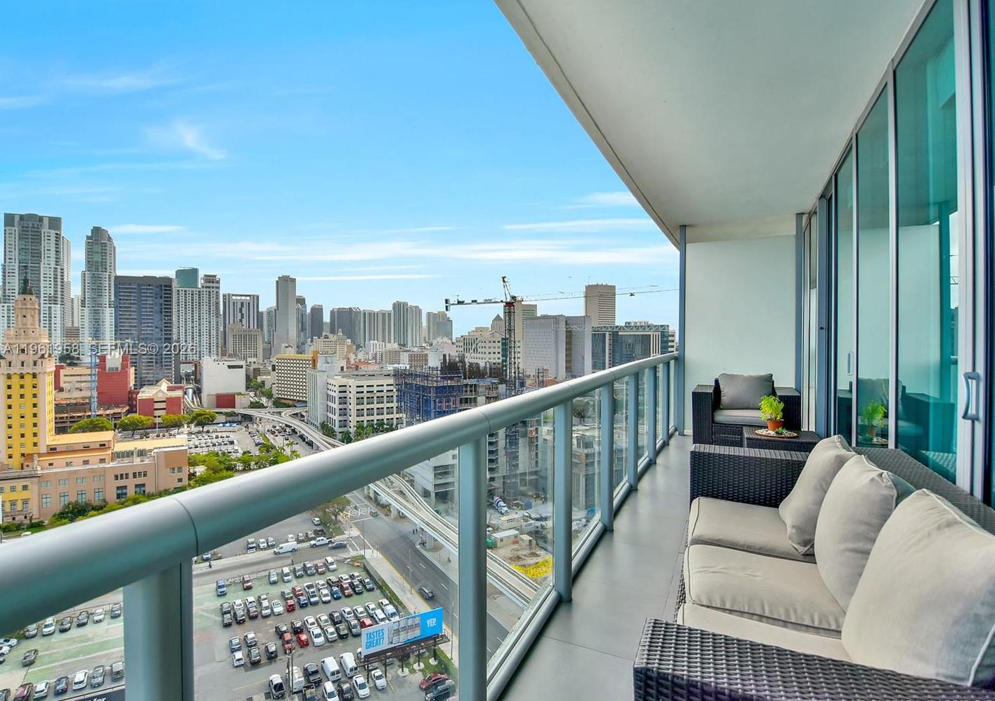 888 Biscayne Blvd #1904, Miami FL 33132