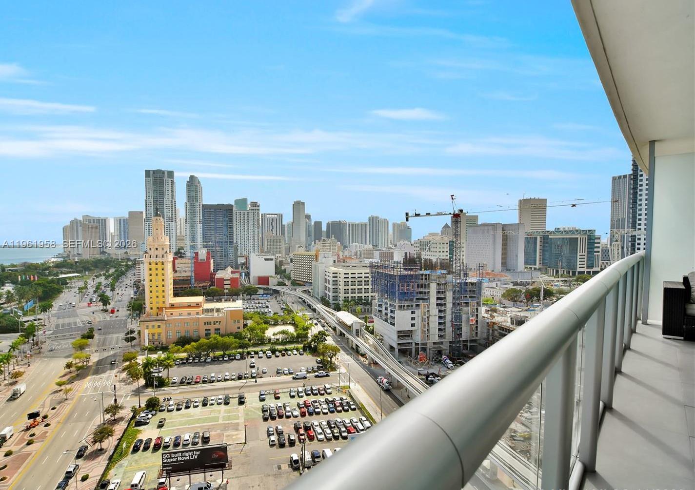 888 Biscayne Blvd #1904, Miami FL 33132