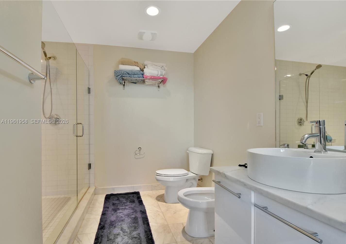 888 Biscayne Blvd #1904, Miami FL 33132