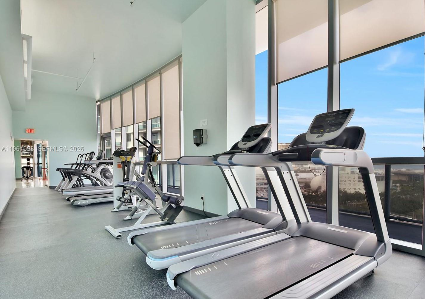 888 Biscayne Blvd #1904, Miami FL 33132