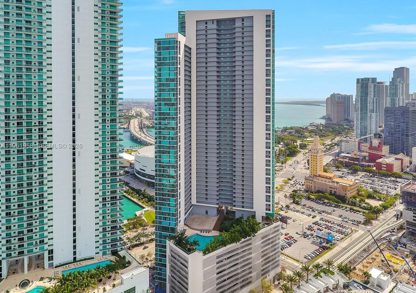 888 Biscayne Blvd #1904, Miami FL 33132