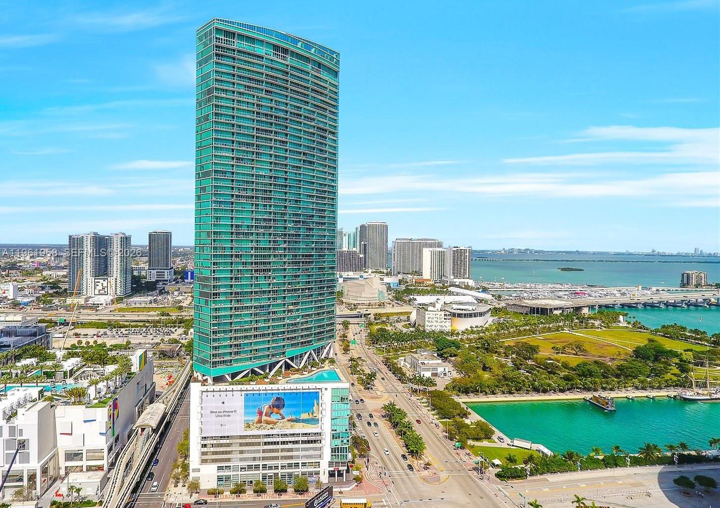 888 Biscayne Blvd #1904, Miami FL 33132