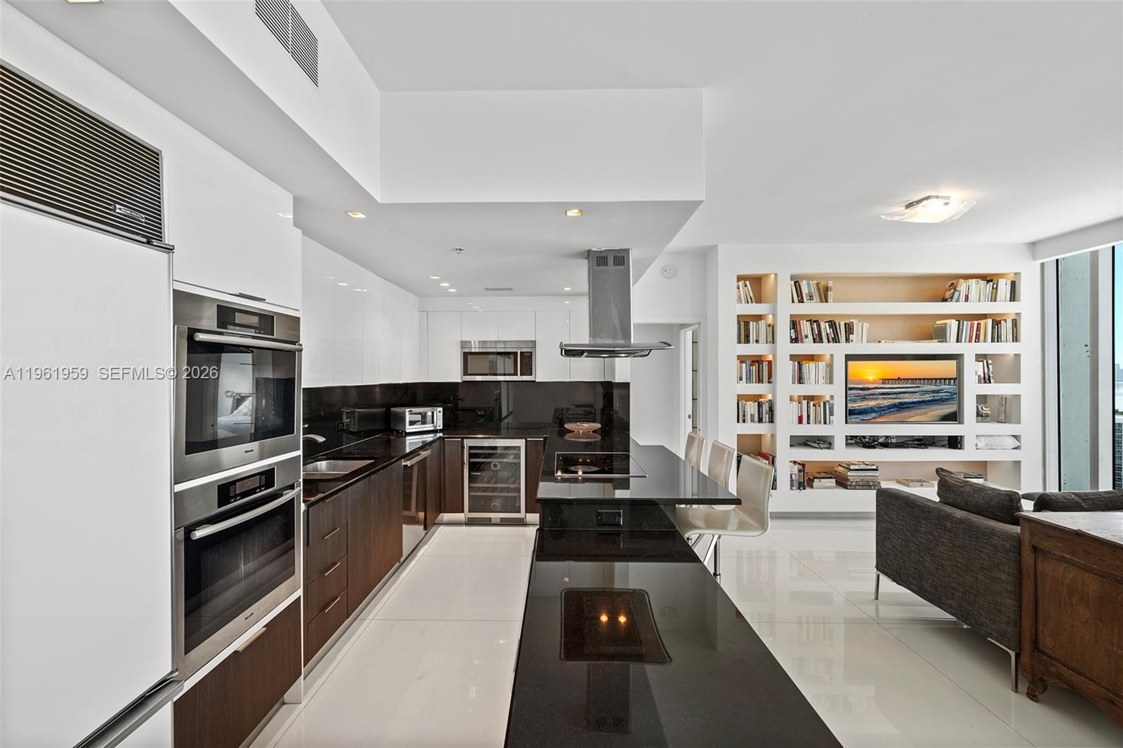 6899 Collins Ave #2307/10, Miami Beach FL 33141