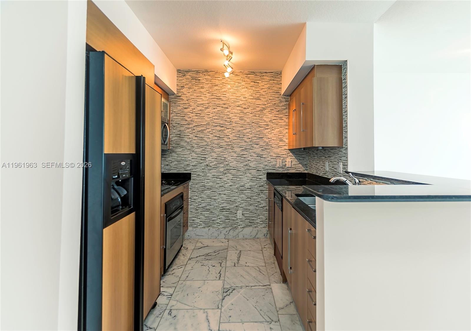 335 S BISCAYNE BL #3210, Miami FL 33131