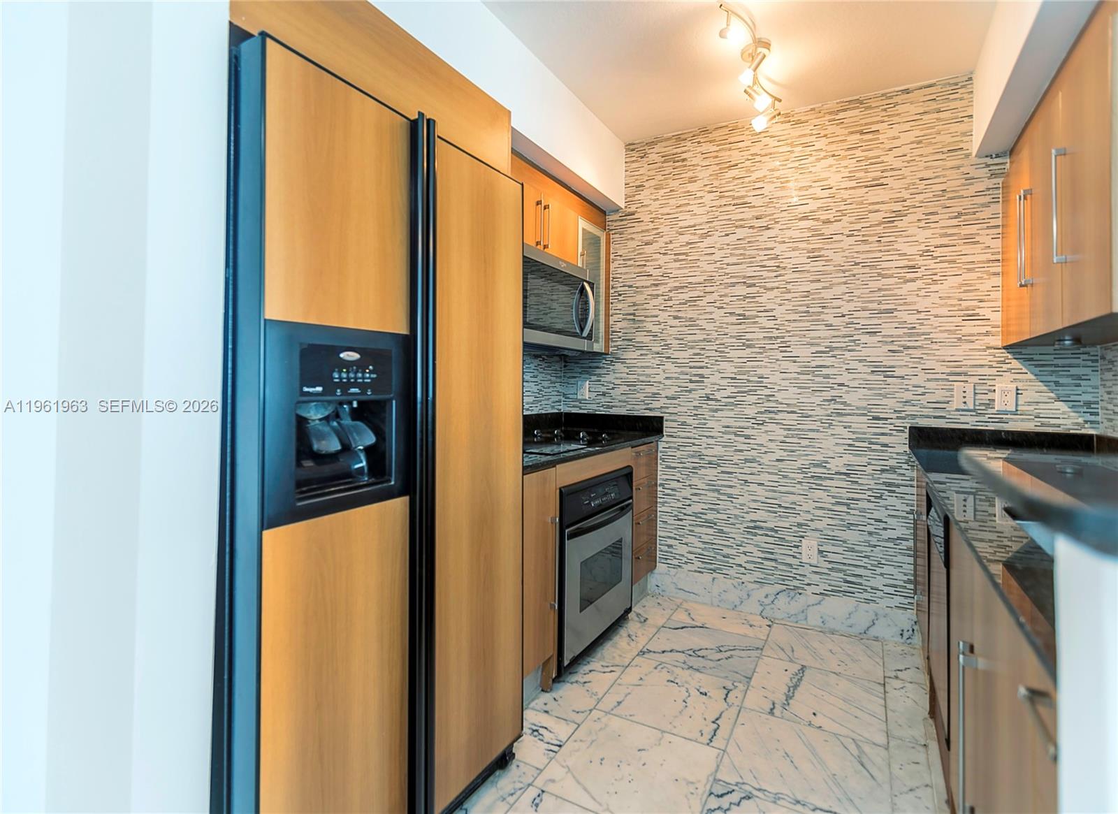 335 S BISCAYNE BL #3210, Miami FL 33131