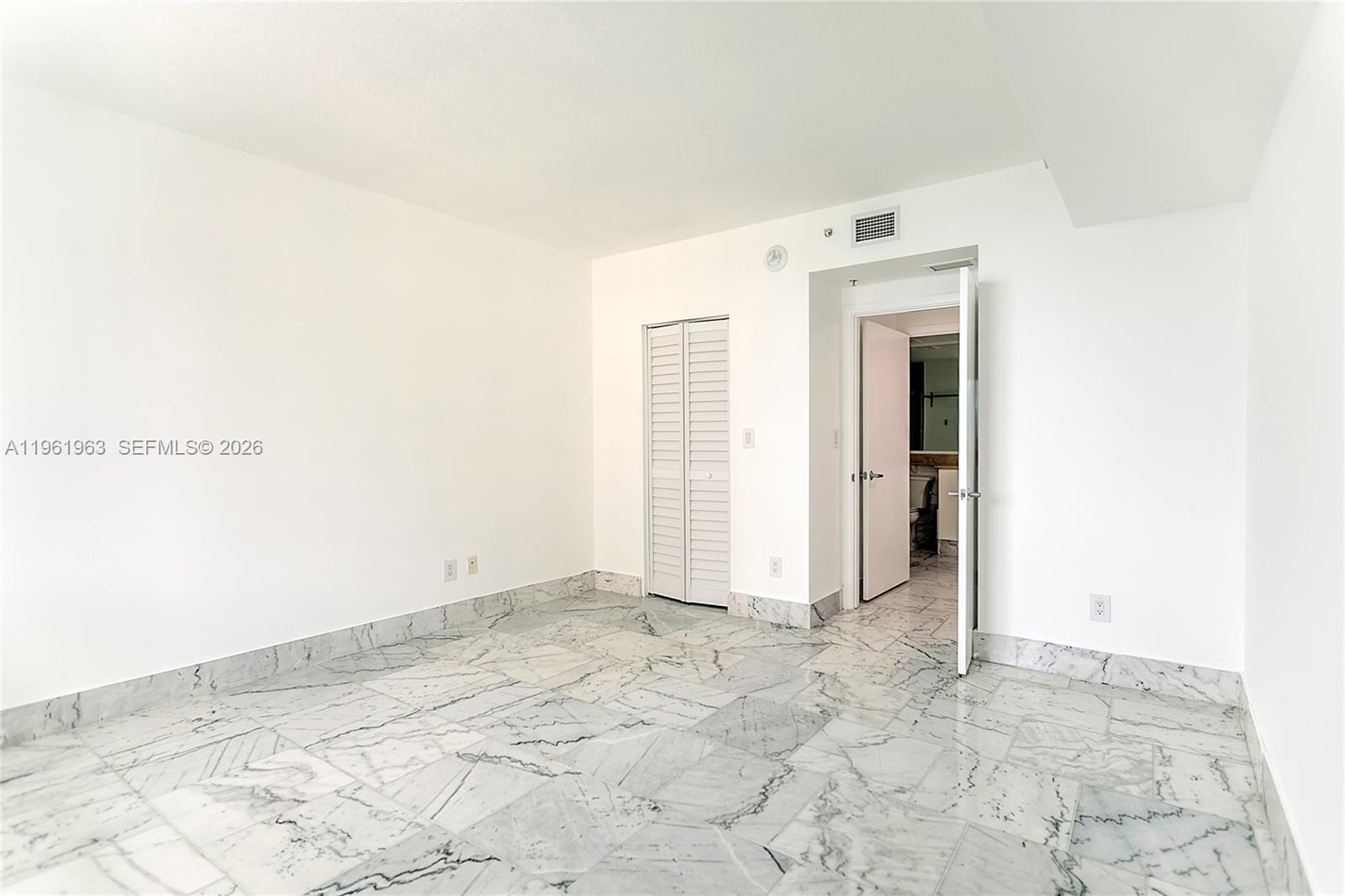 335 S BISCAYNE BL #3210, Miami FL 33131