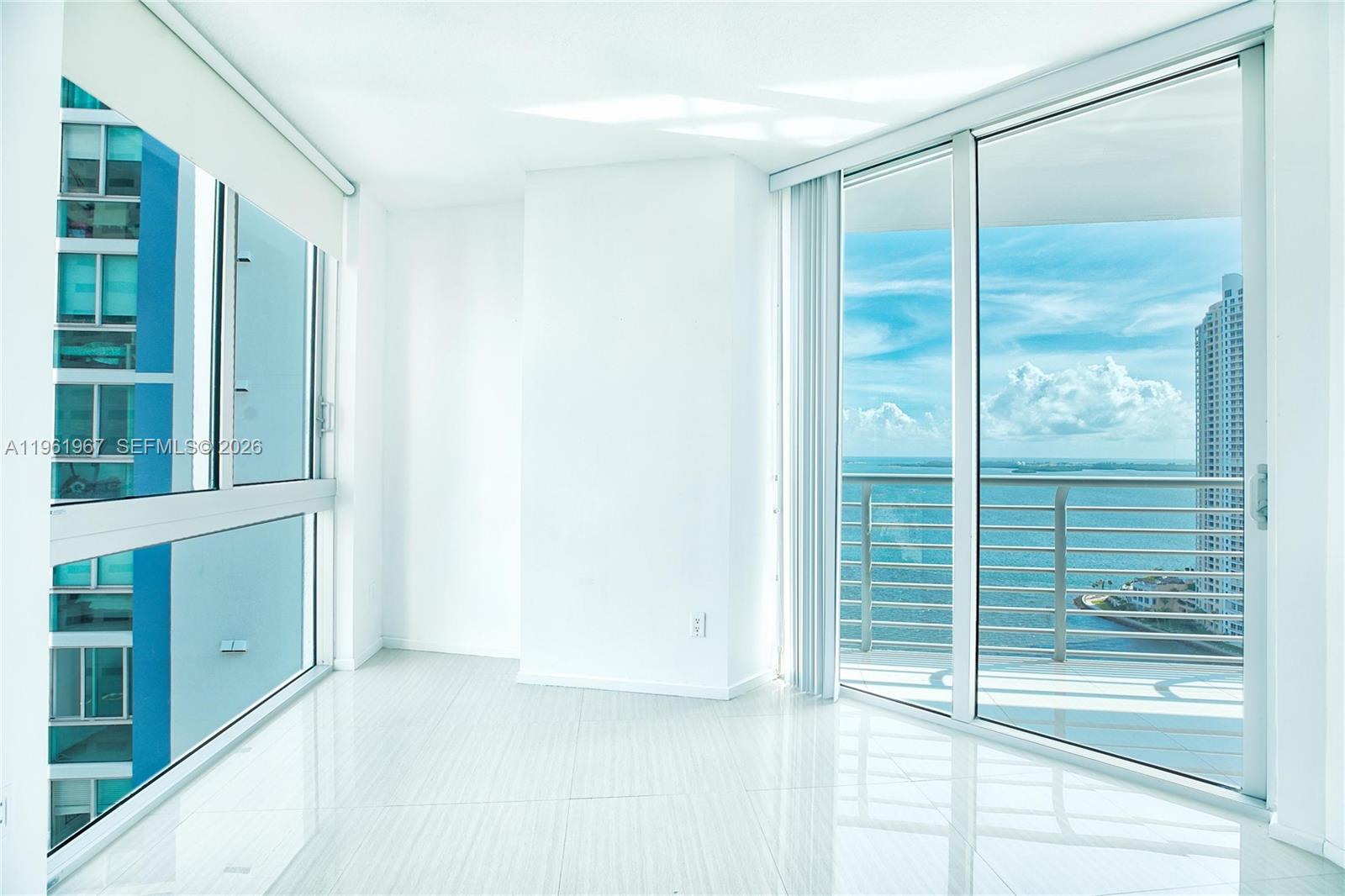 325 S Biscayne Blvd #2726, Miami FL 33131