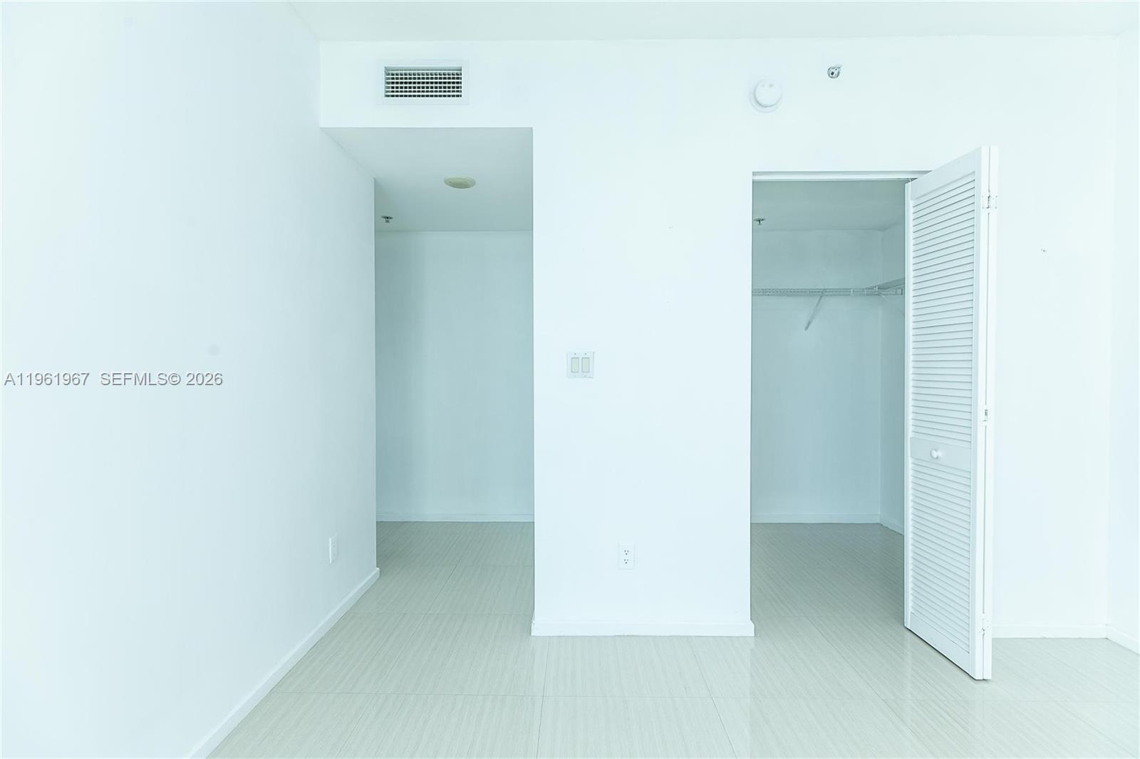 325 S Biscayne Blvd #2726, Miami FL 33131