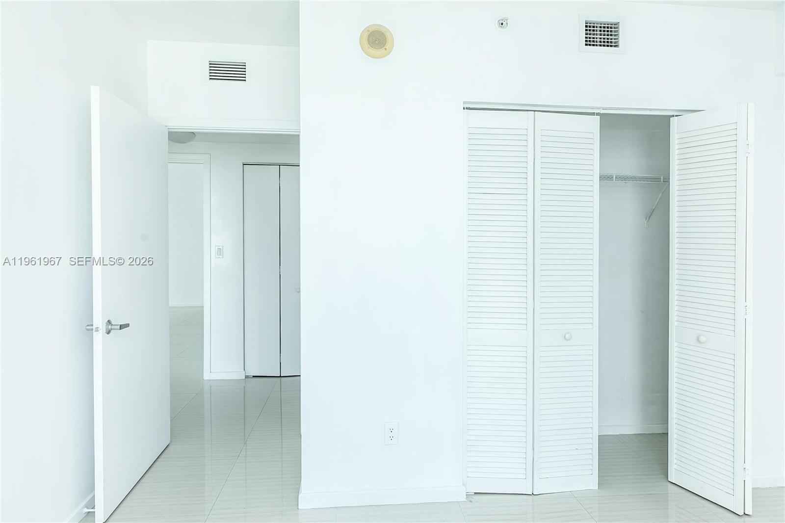 325 S Biscayne Blvd #2726, Miami FL 33131