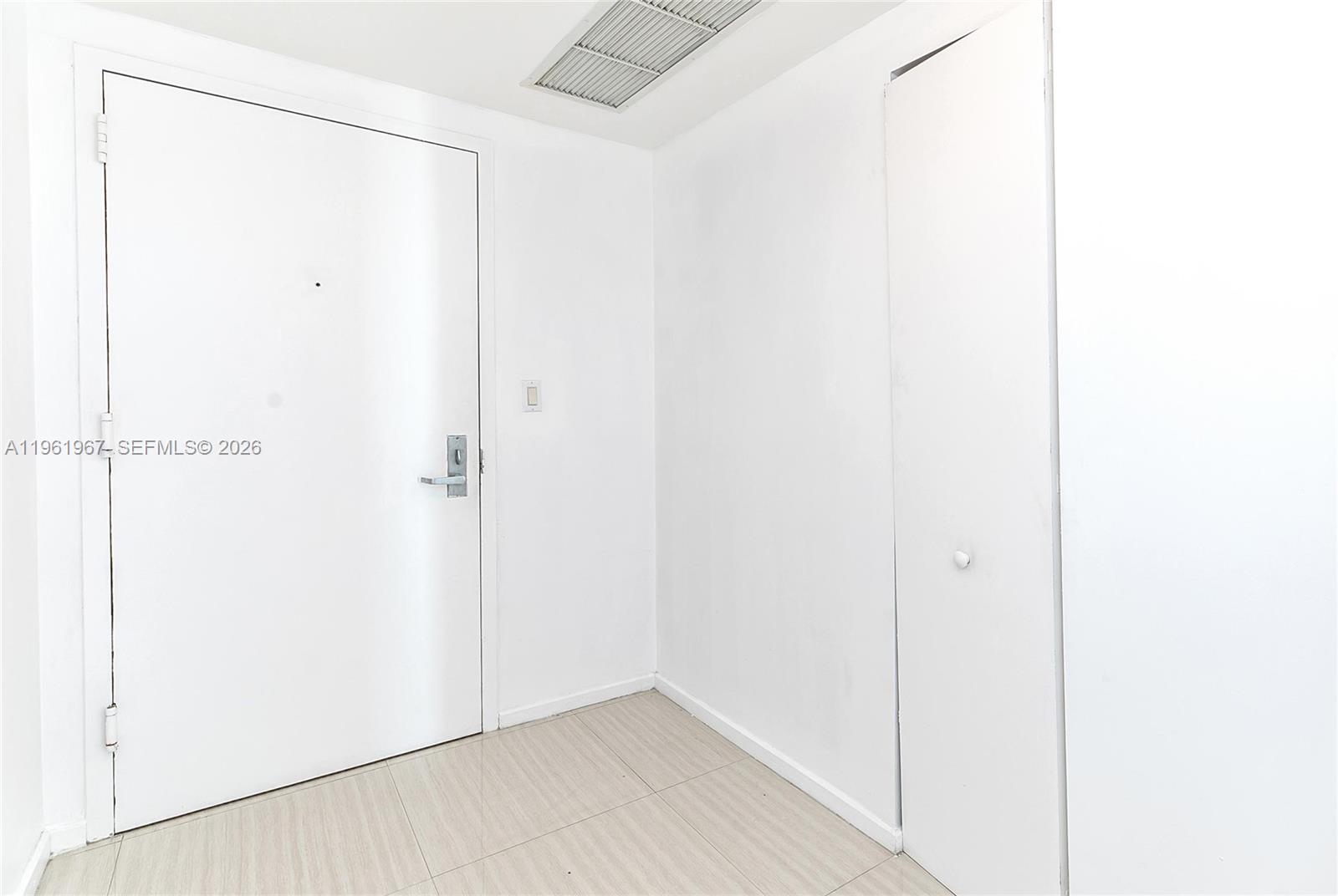 325 S Biscayne Blvd #2726, Miami FL 33131