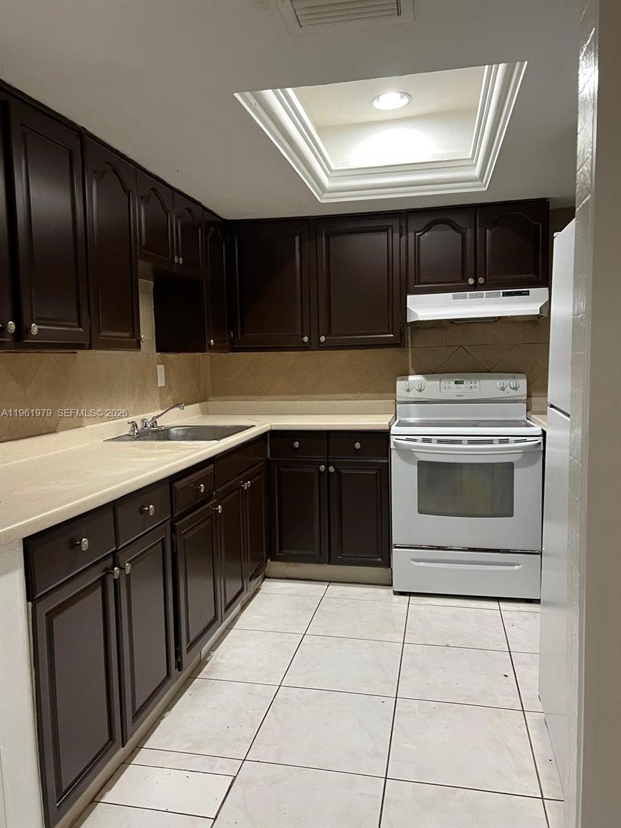 6551 Boulevard Of Champions #6551, North Lauderdale FL 33068