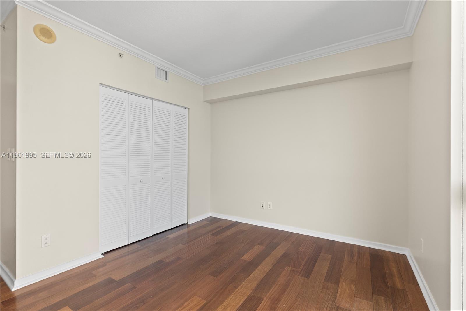 335 S Biscayne Blvd #2212, Miami FL 33131