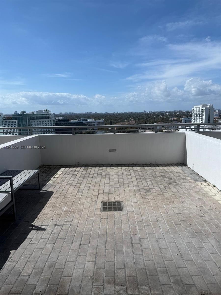 60 SW 13th St #1107, Miami FL 33130