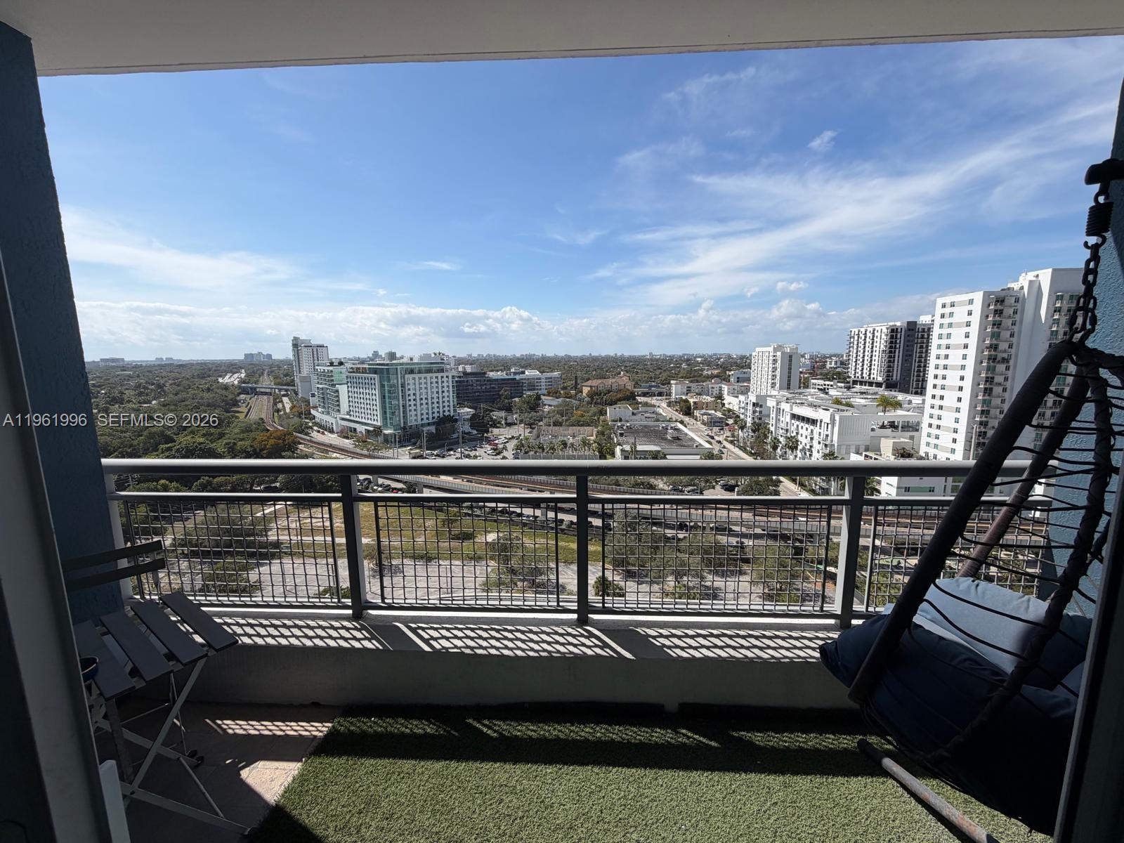 60 SW 13th St #1107, Miami FL 33130
