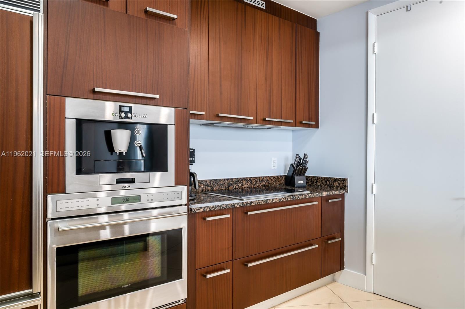 15901 Collins Ave #2303, Sunny Isles Beach FL 33160