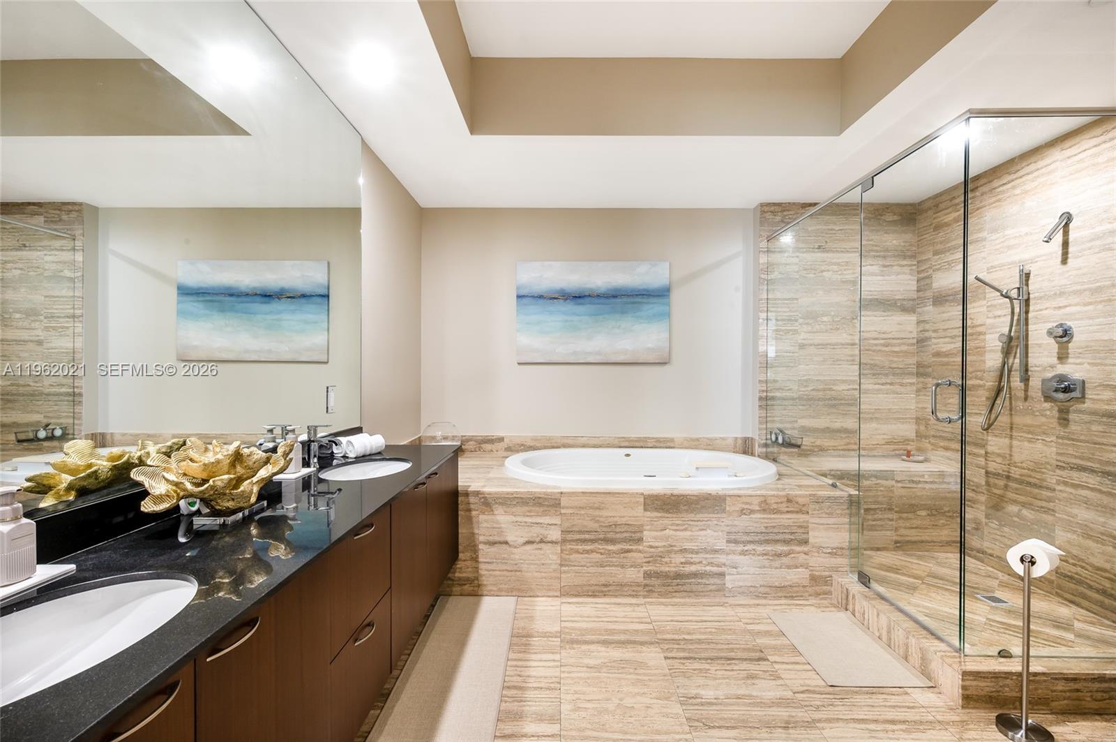 15901 Collins Ave #2303, Sunny Isles Beach FL 33160
