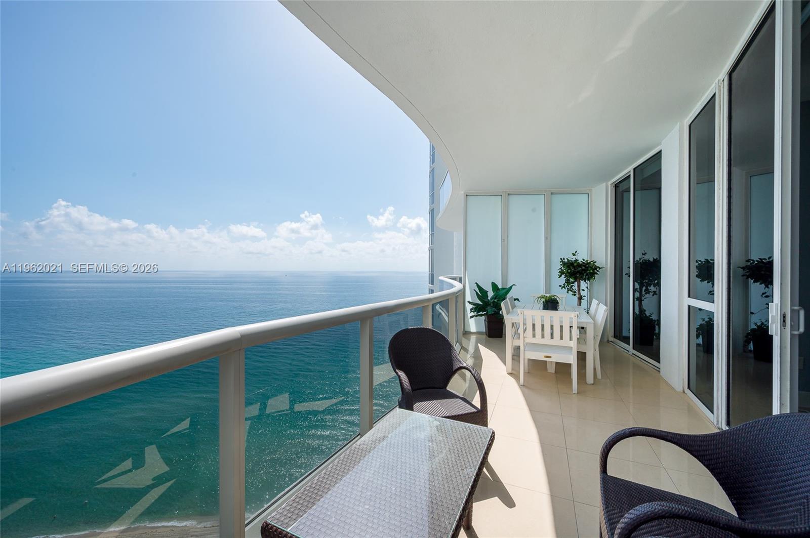 15901 Collins Ave #2303, Sunny Isles Beach FL 33160