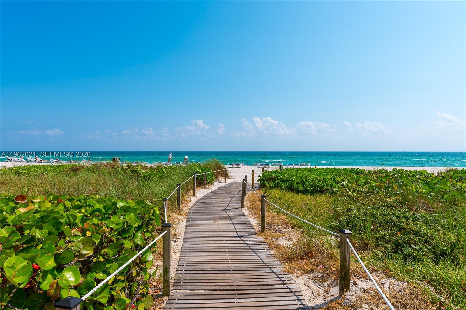 15901 Collins Ave #2303, Sunny Isles Beach FL 33160