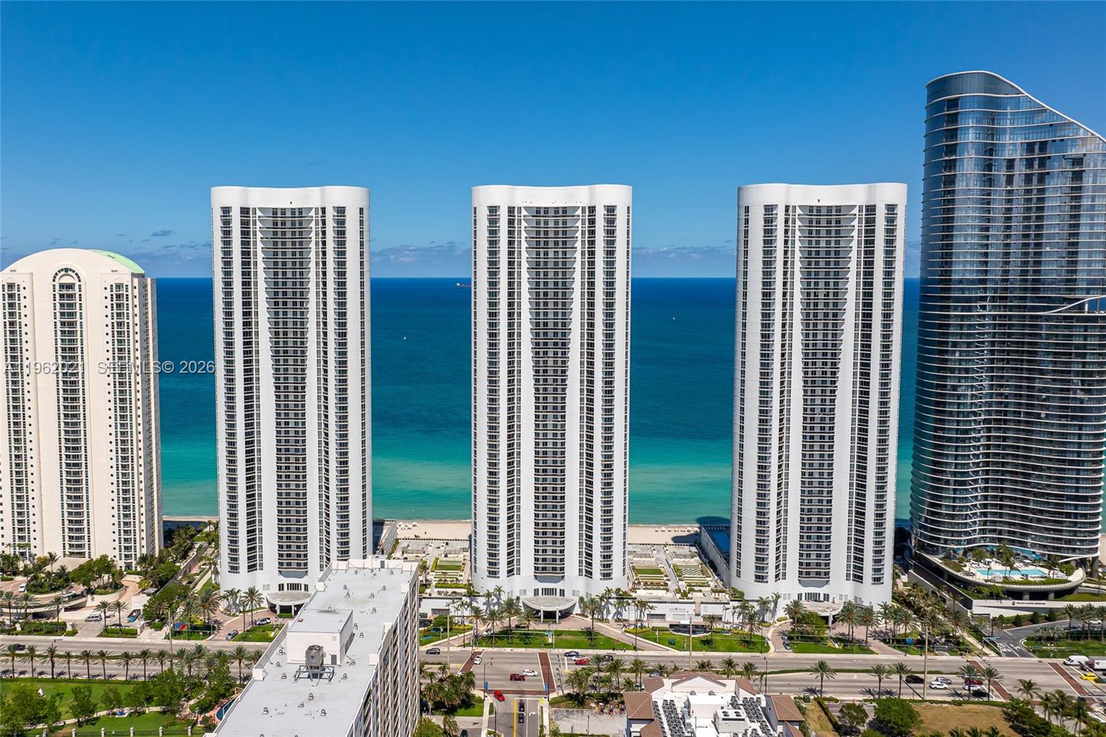 15901 Collins Ave #2303, Sunny Isles Beach FL 33160