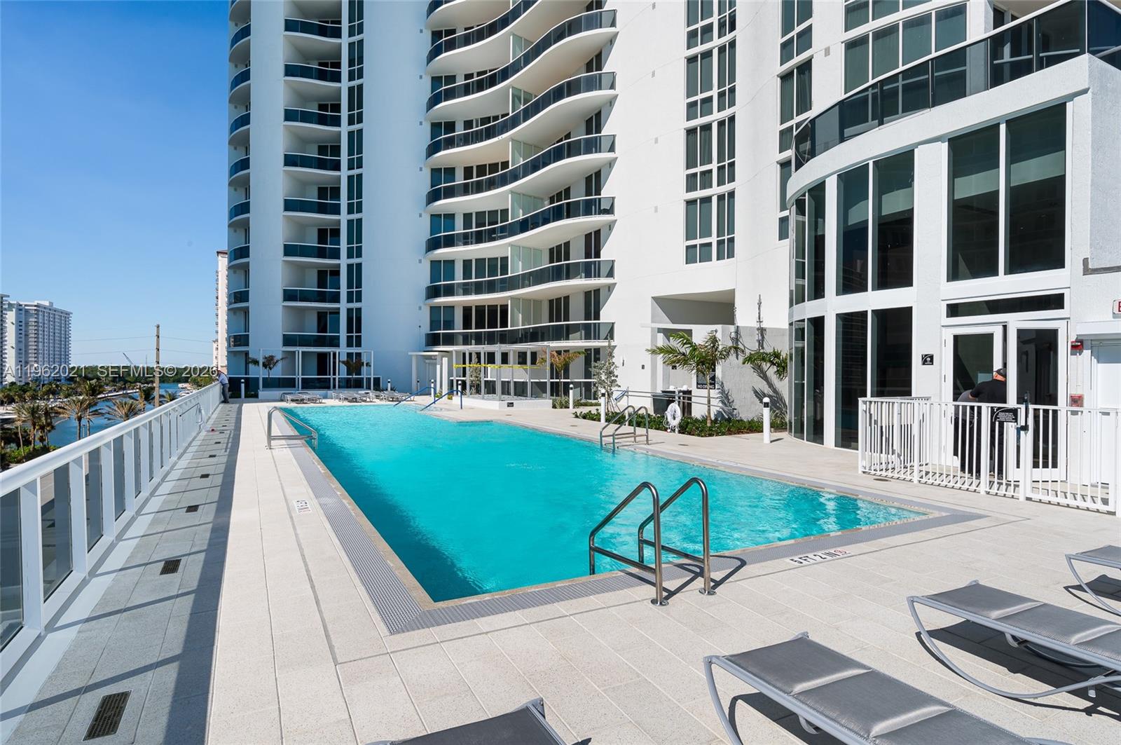 15901 Collins Ave #2303, Sunny Isles Beach FL 33160