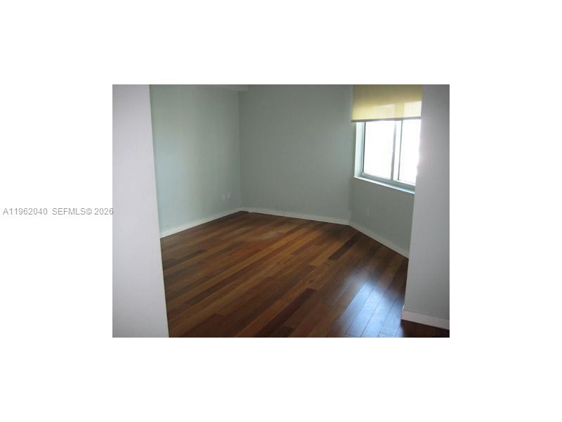 325 S Biscayne Blvd #3822, Miami FL 33131