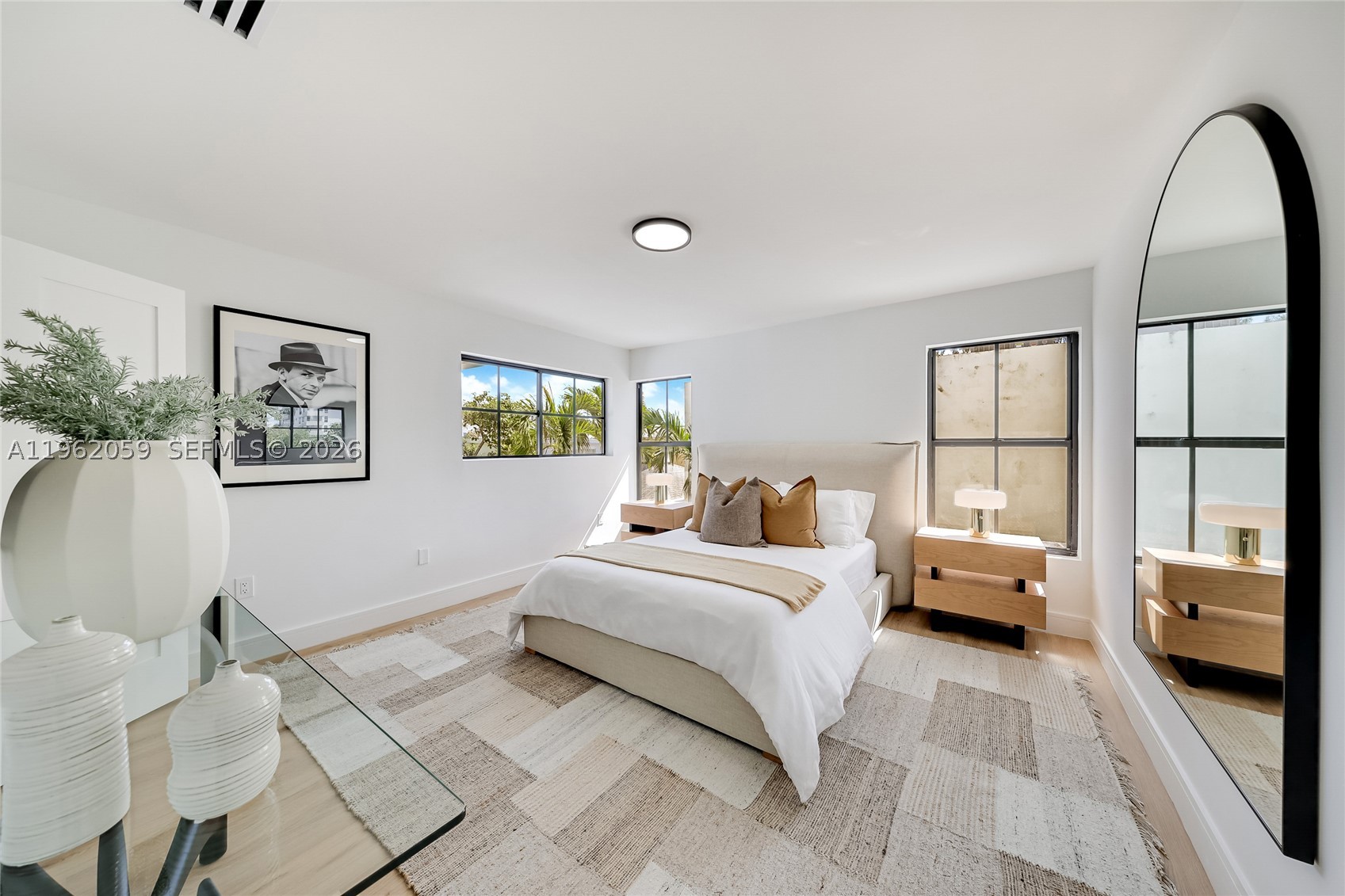 7811 Carlyle Ave, Miami Beach FL 33141