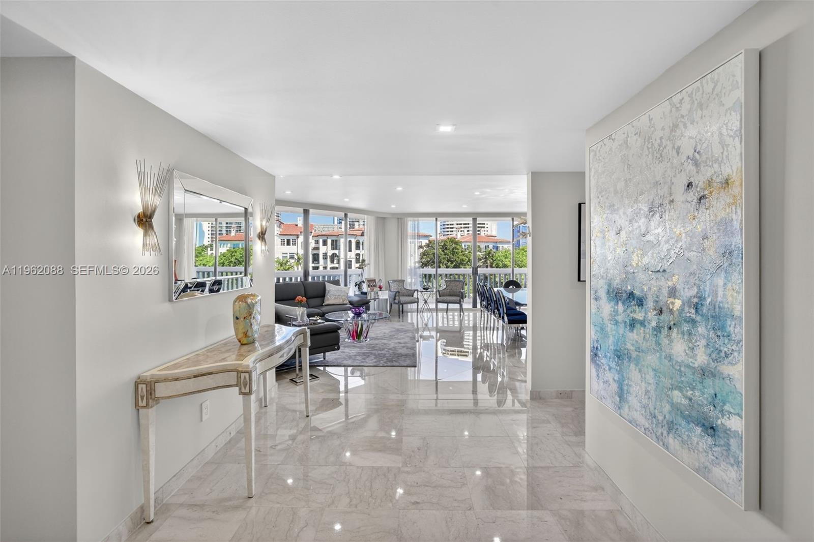 2000 Island Blvd #401, Aventura FL 33160