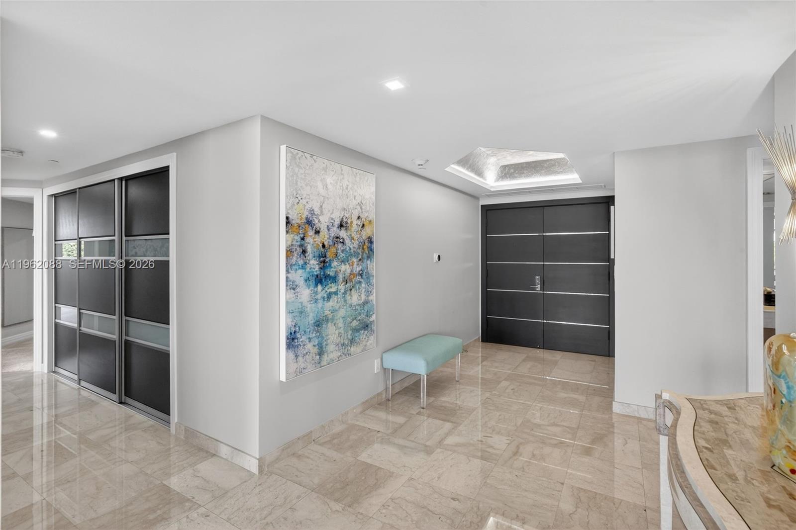 2000 Island Blvd #401, Aventura FL 33160