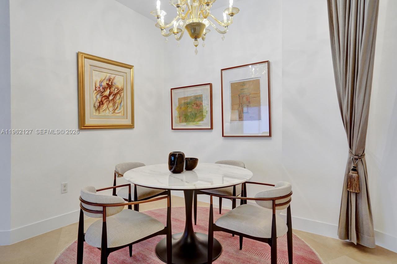 20000 E Country Club Dr #112, Aventura FL 33180