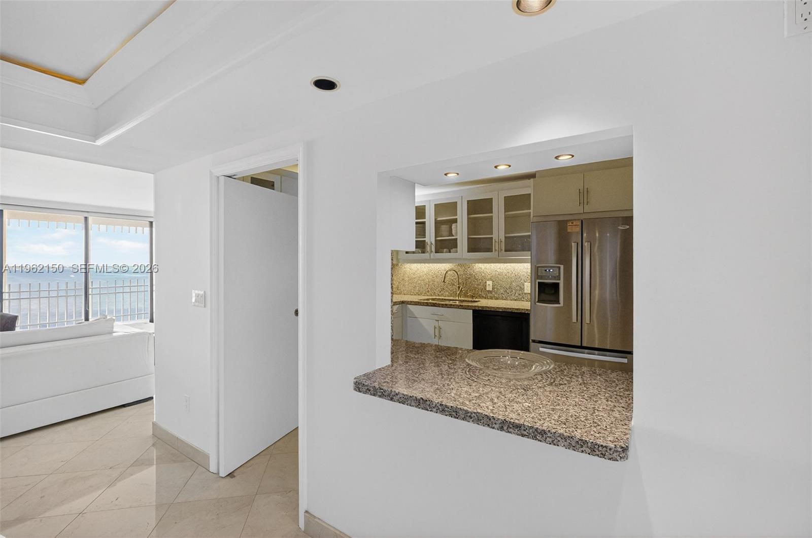 2 Grove Isle Dr #B1505, Miami FL 33133