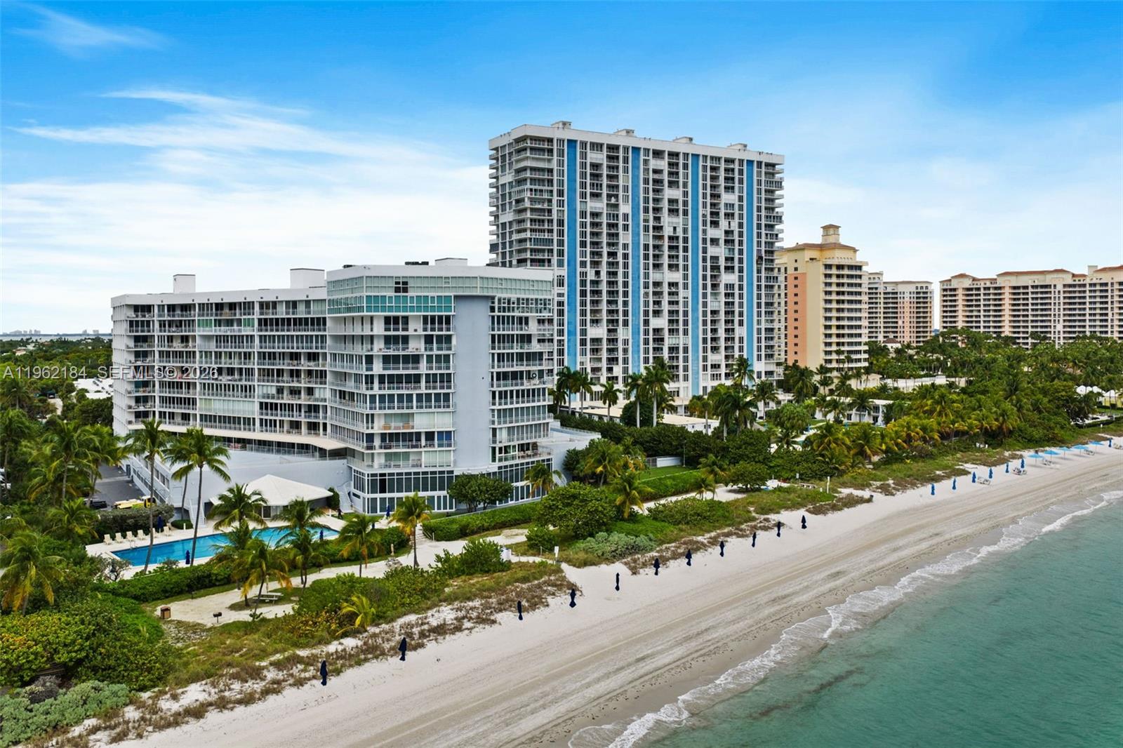 600 Grapetree Dr #3DS, Key Biscayne FL 33149