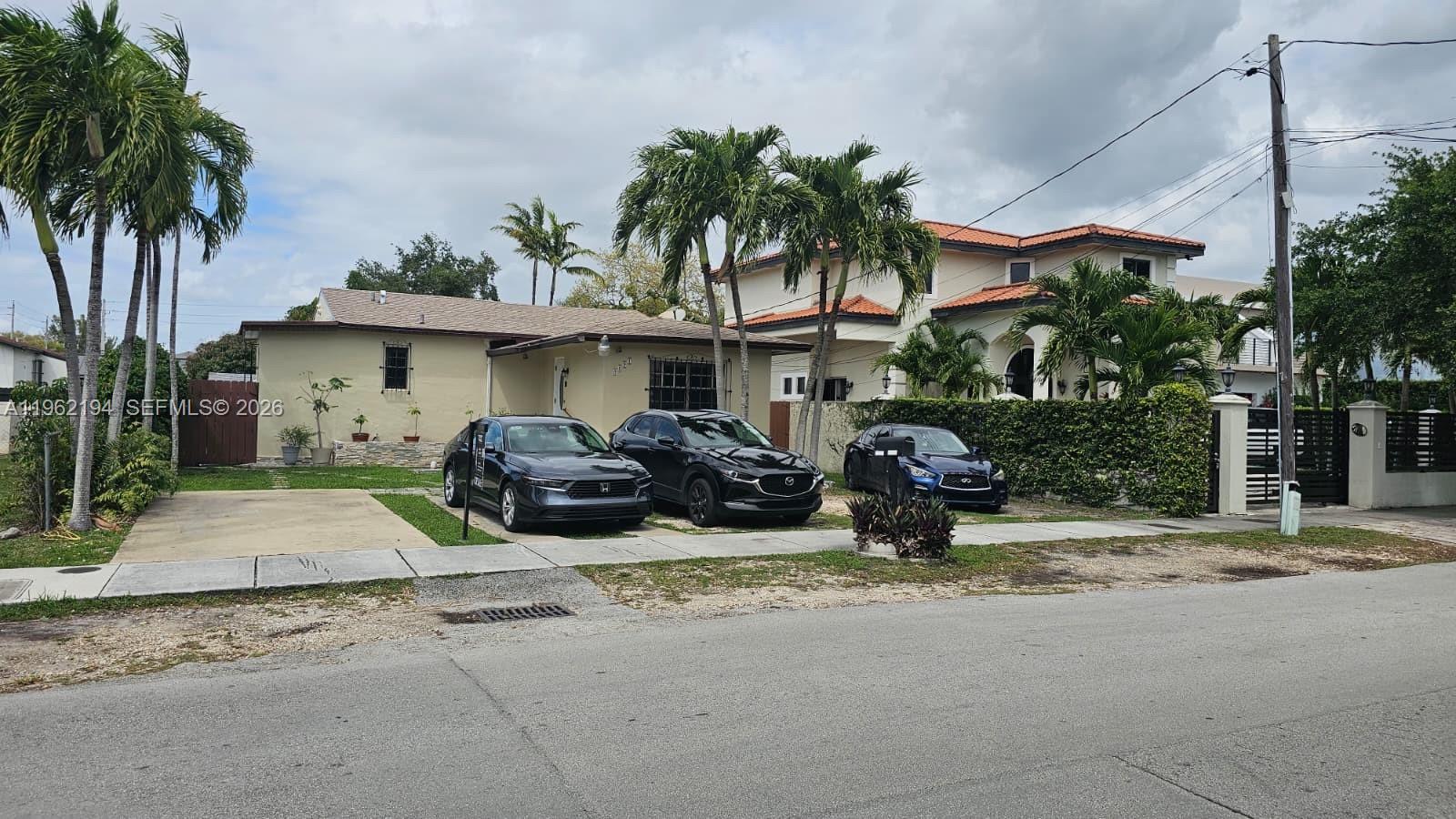 #<MlsListing:0x00007fda90cb7948>