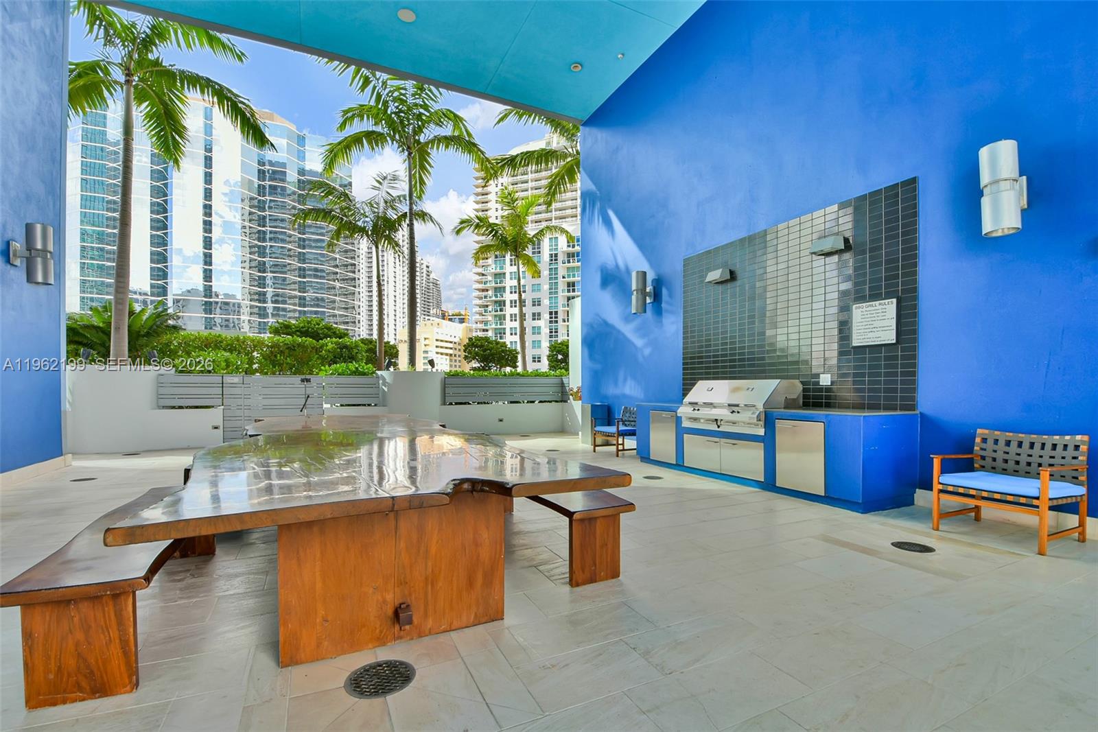 1300 Brickell Bay Dr #1910, Miami FL 33131