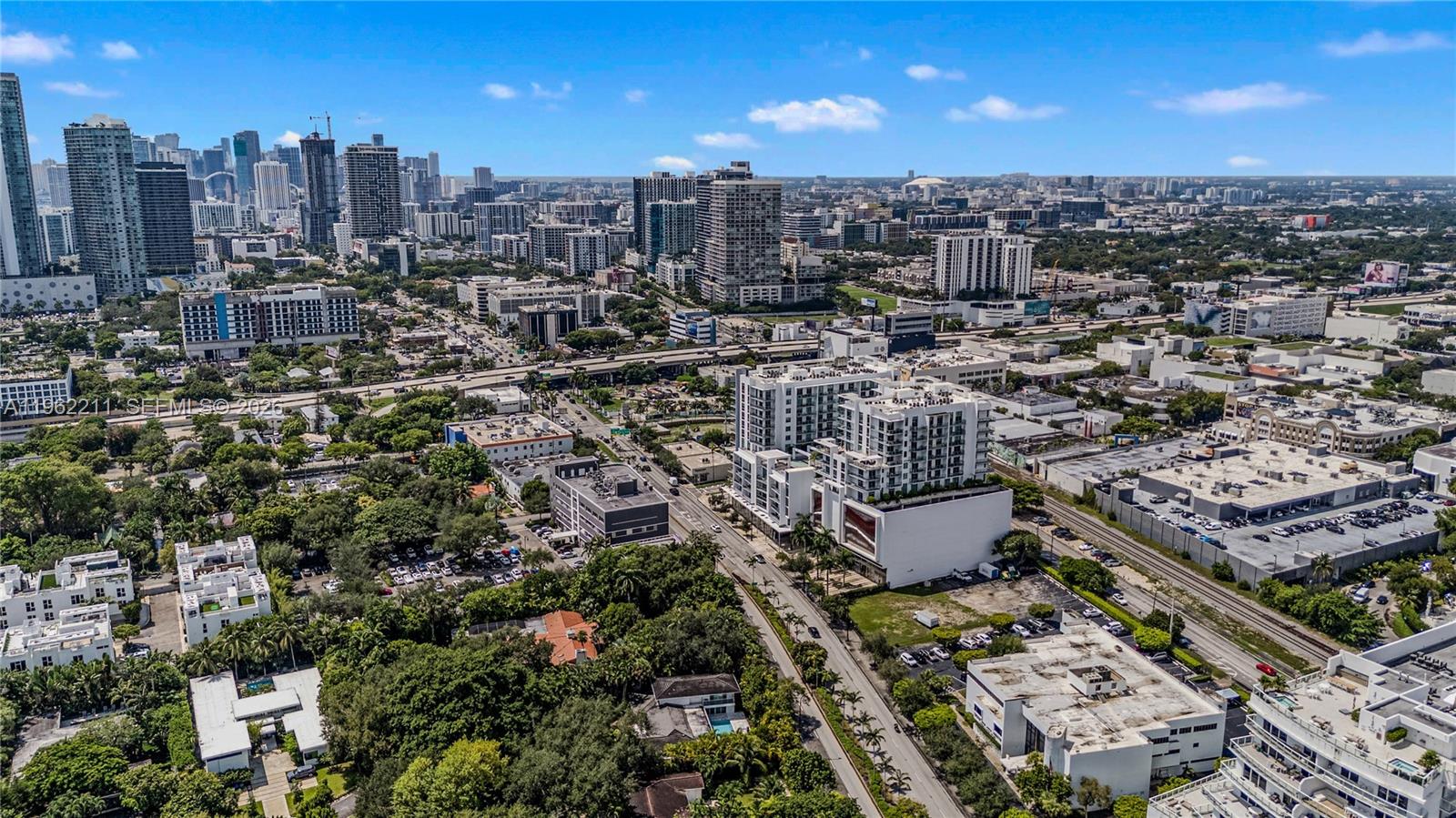 3900 Biscayne Blvd #S-904, Miami FL 33137