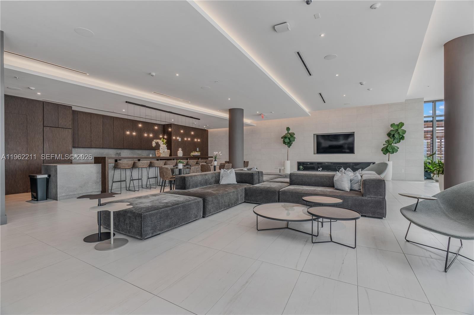 3900 Biscayne Blvd #S-904, Miami FL 33137