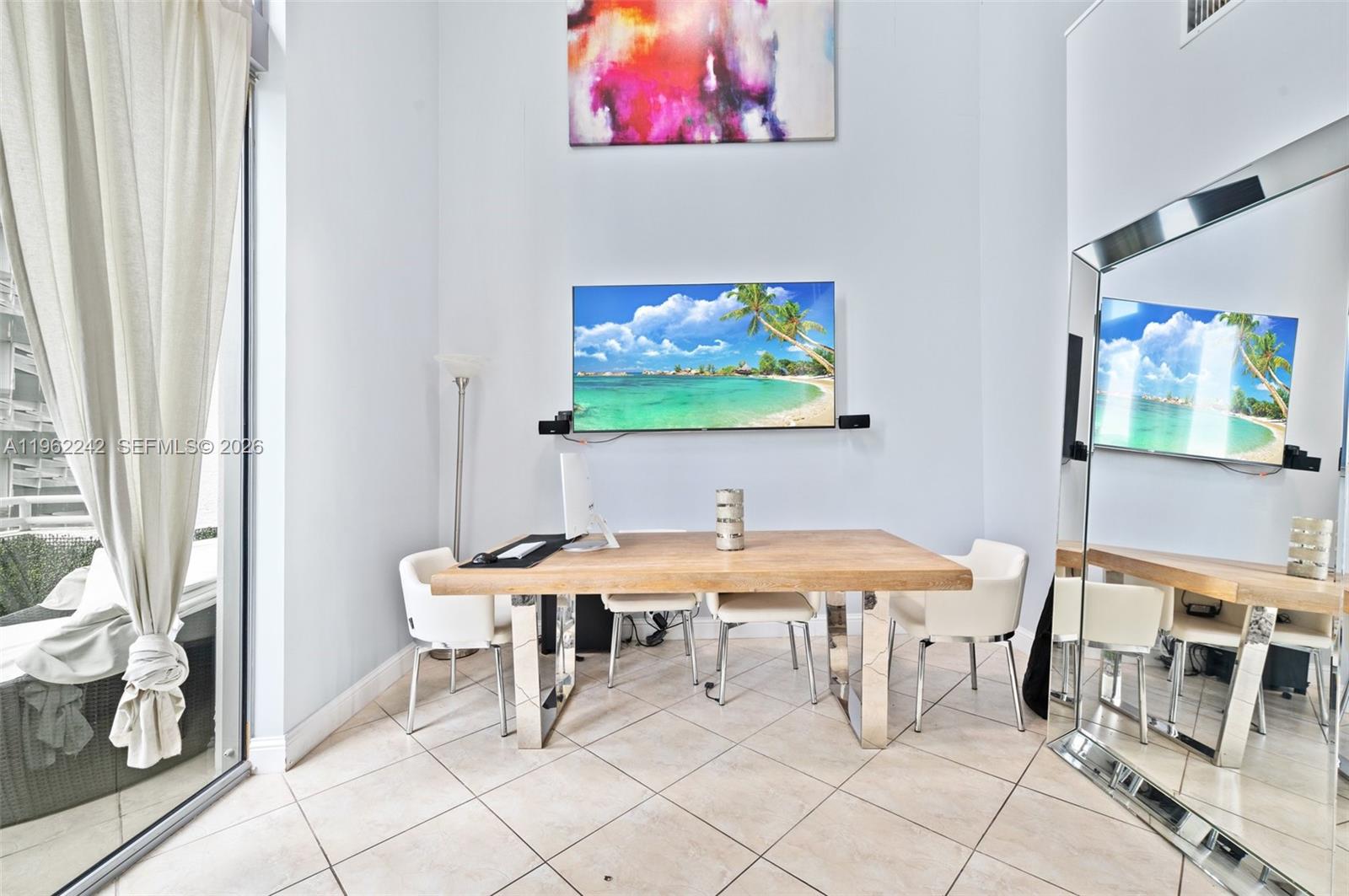 1050 Brickell Ave #1014, Miami FL 33131