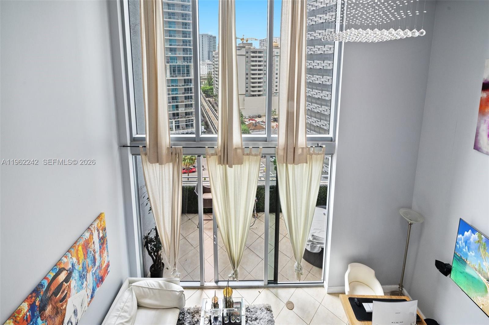 1050 Brickell Ave #1014, Miami FL 33131