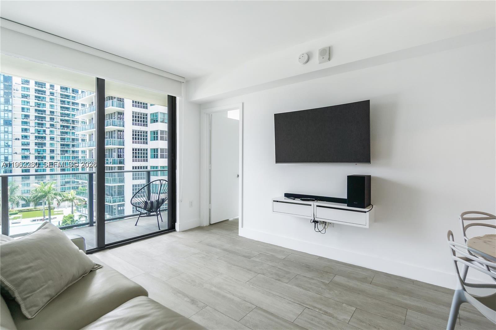 121 NE 34th St #1203, Miami FL 33137