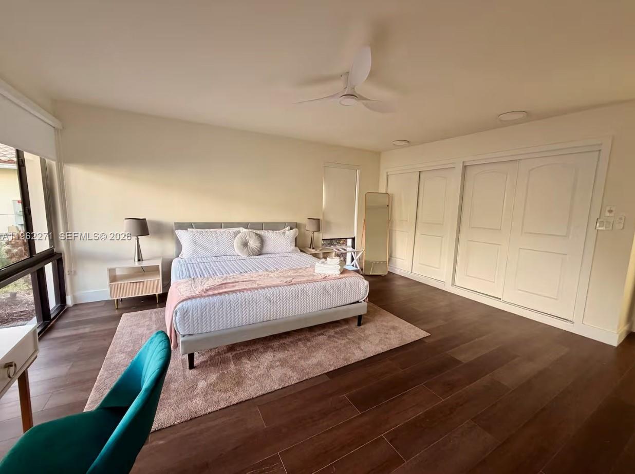 636 Hibiscus Dr #0, Hallandale Beach FL 33009