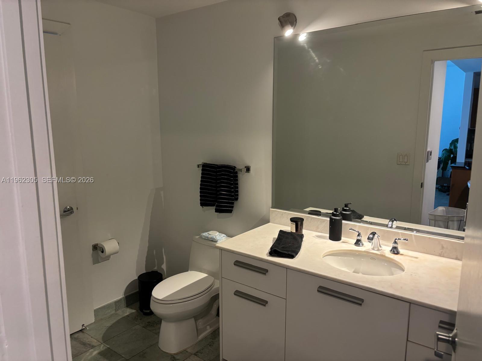 1050 Brickell Ave #2008, Miami FL 33131
