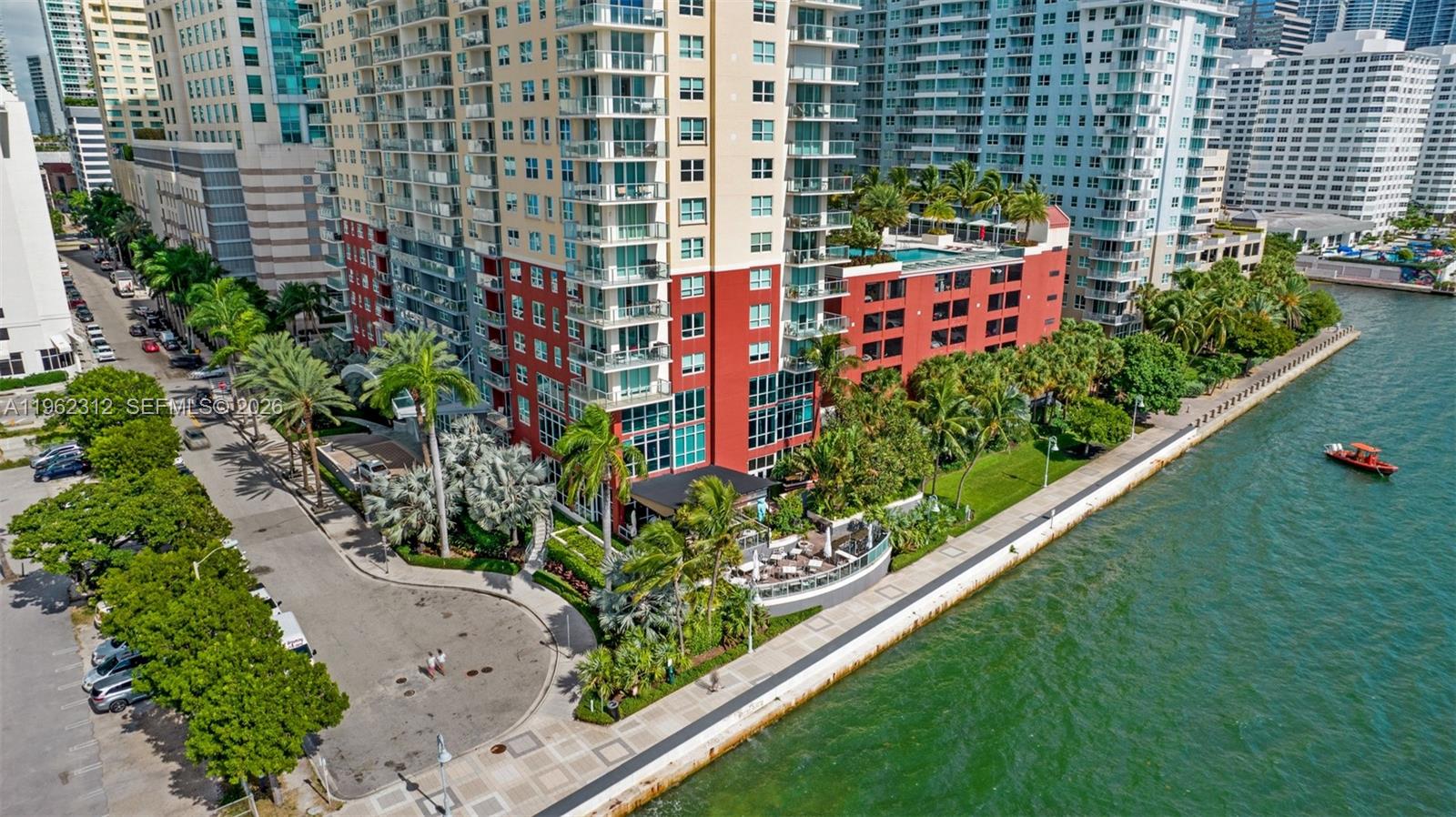 1155 Brickell Bay Dr #2203, Miami FL 33131
