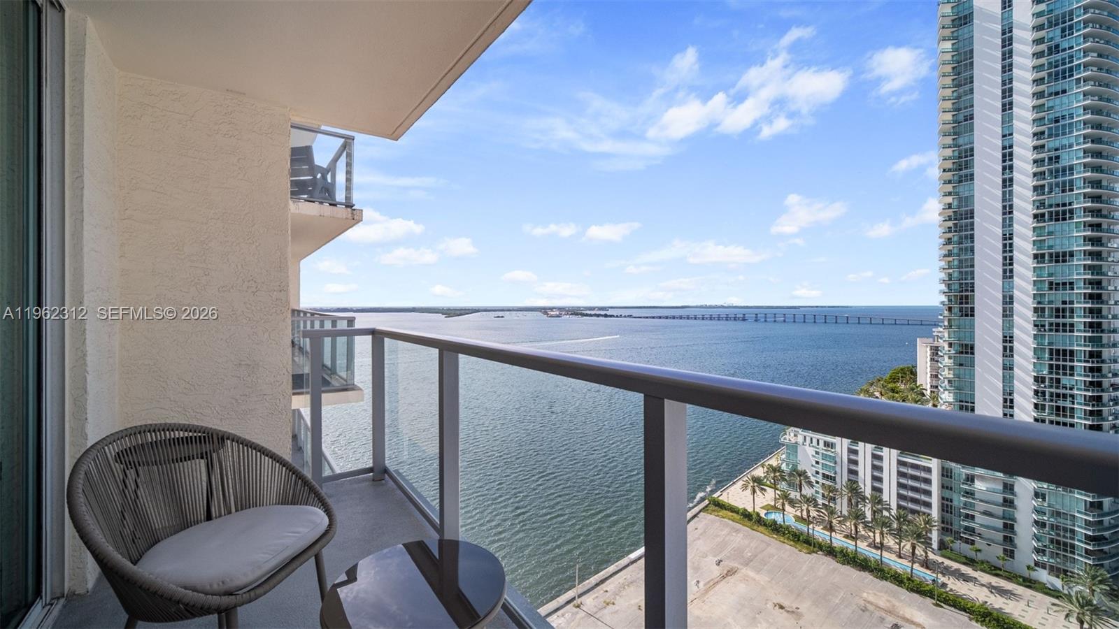 1155 Brickell Bay Dr #2203, Miami FL 33131