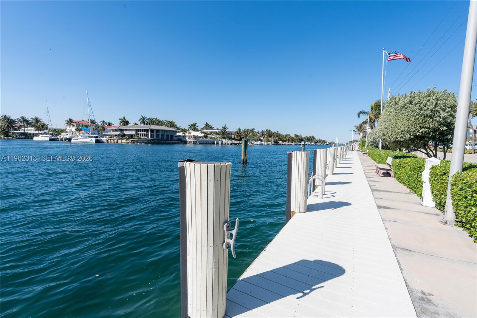 1021 Hillsboro Mile #204, Hillsboro Beach FL 33062