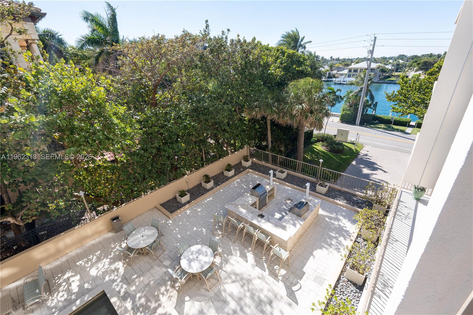1021 Hillsboro Mile #204, Hillsboro Beach FL 33062