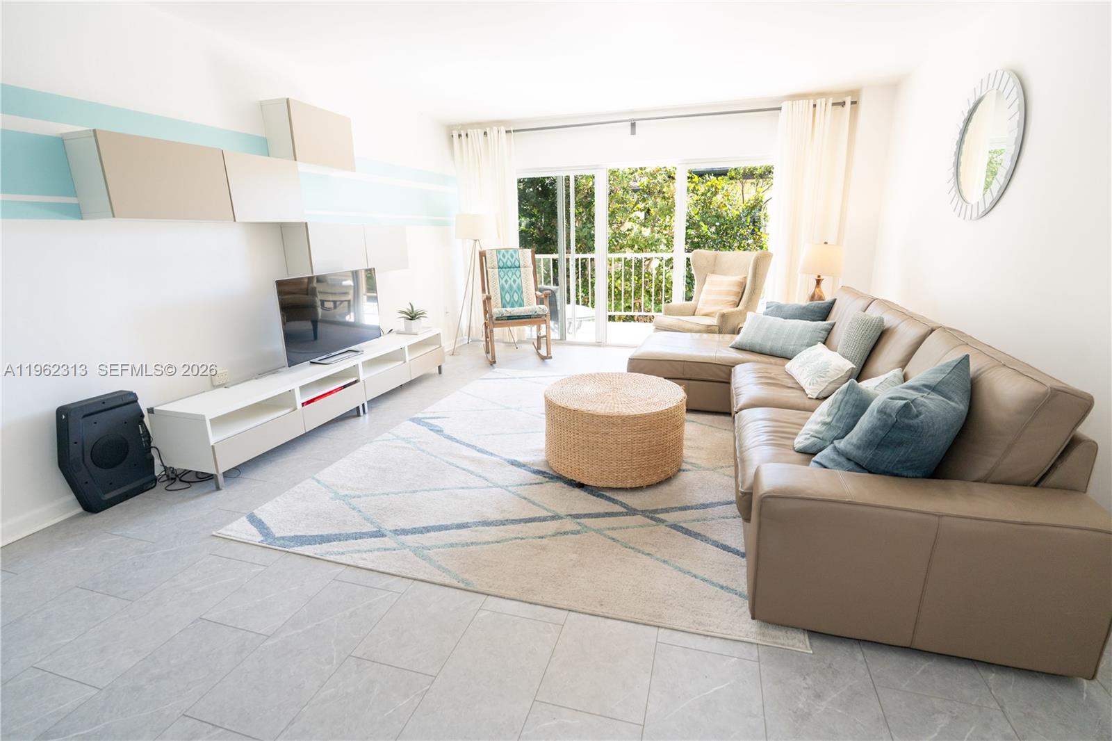 1021 Hillsboro Mile #204, Hillsboro Beach FL 33062