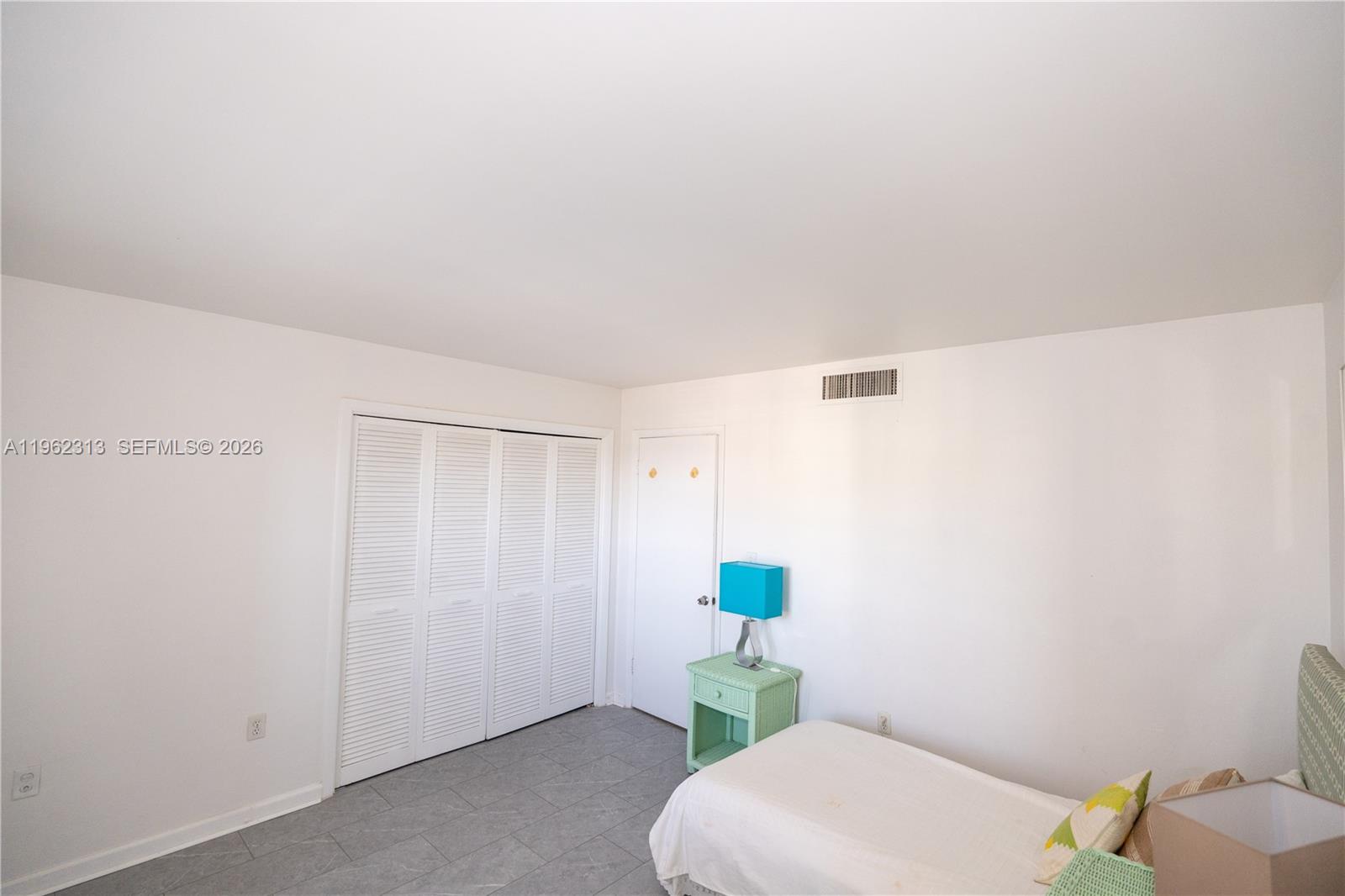1021 Hillsboro Mile #204, Hillsboro Beach FL 33062