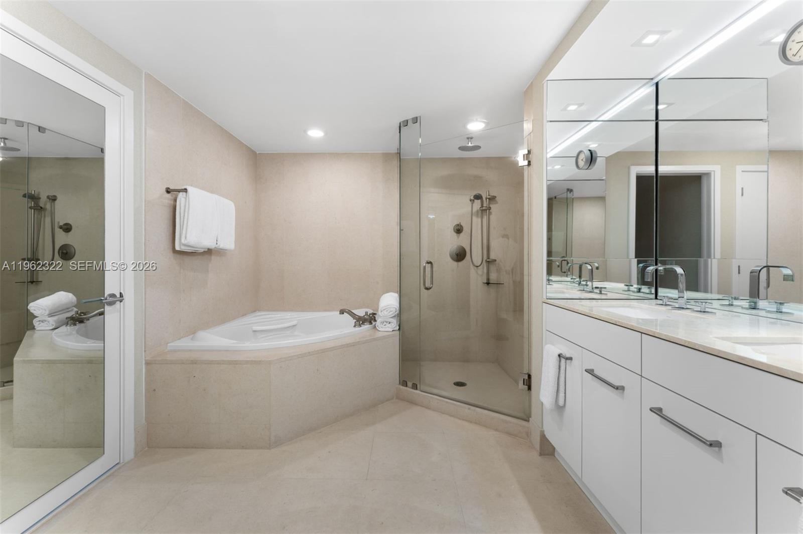 6899 Collins Ave #403, Miami Beach FL 33141