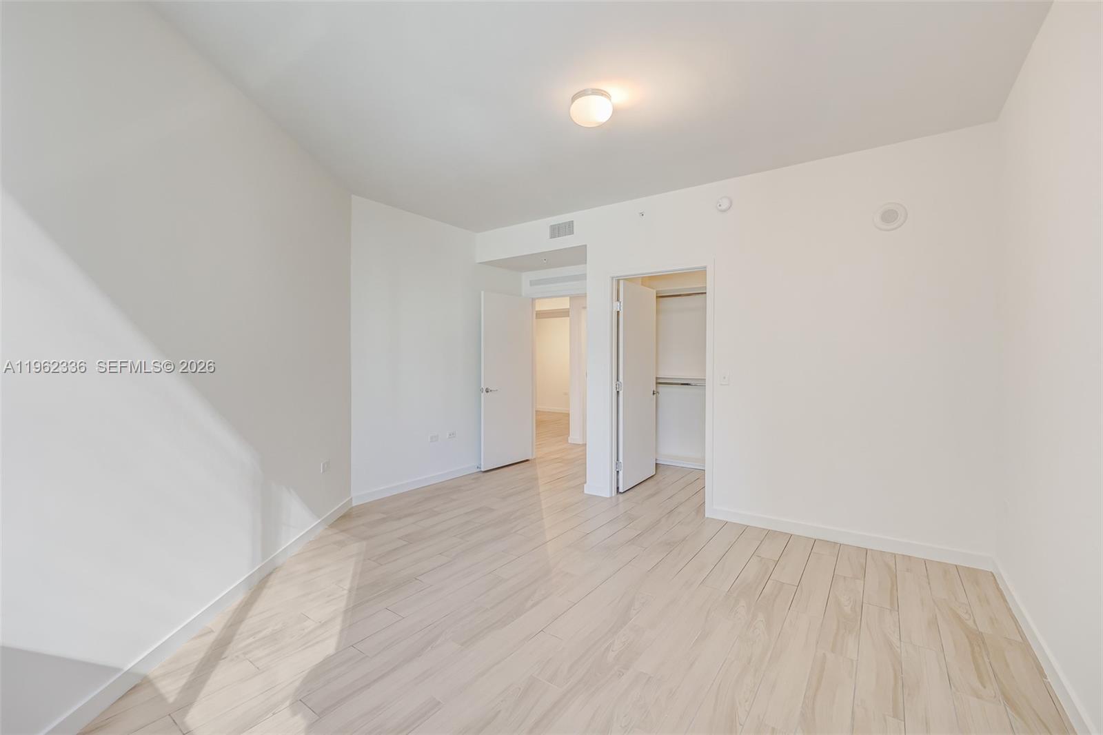 999 SW 1st Ave #1916, Miami FL 33130
