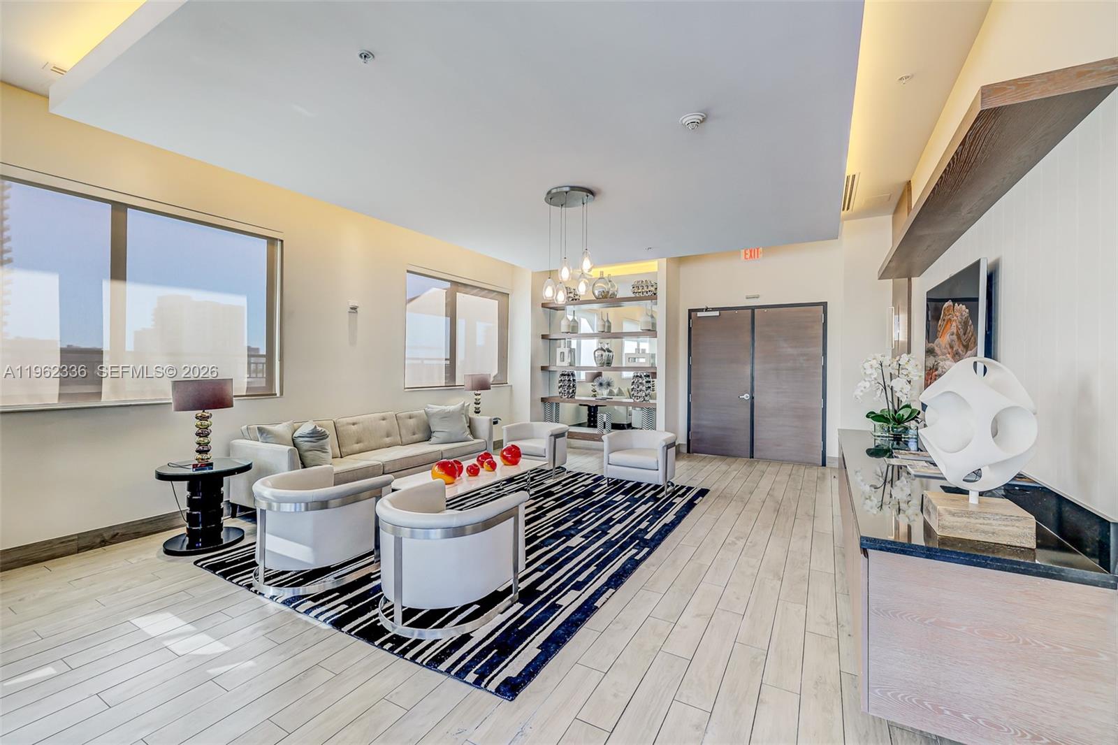 999 SW 1st Ave #1916, Miami FL 33130